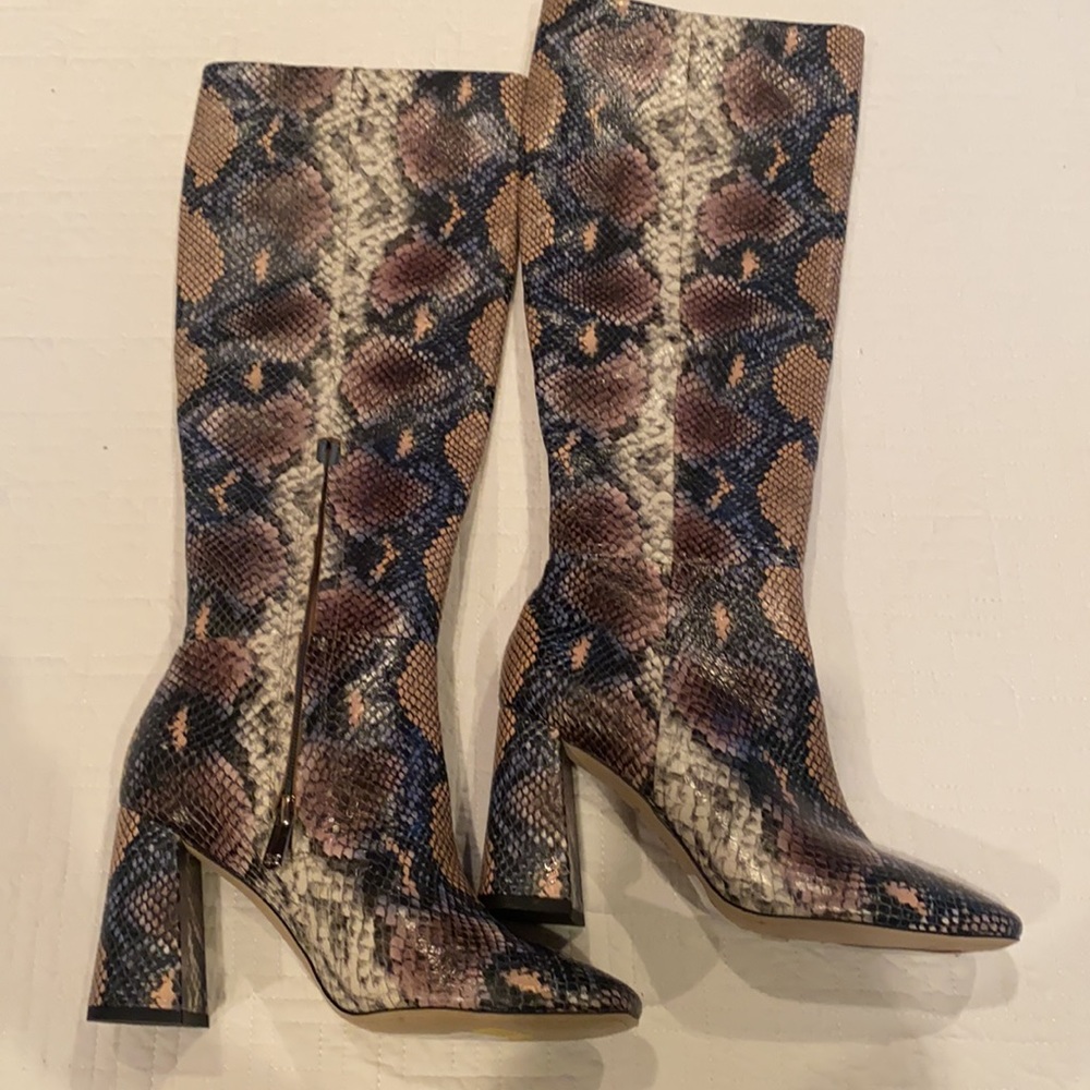 NWT SAM EDELMAN snake print Clarem boots - Picture 5 of 15